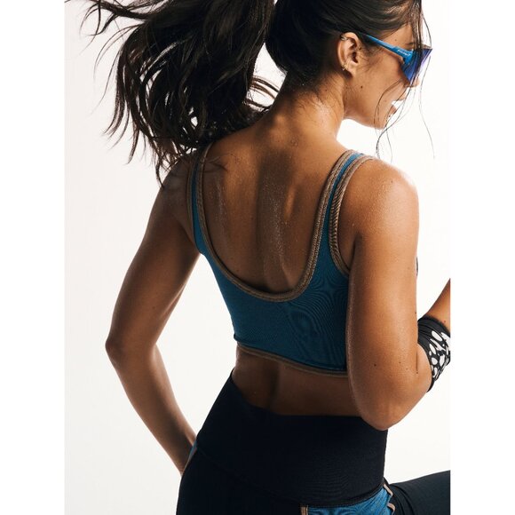 🎉LAST CHANCE🎉 FP MOVEMENT Blow Your Mind Bra / Black Combo - Picture 2 of 5